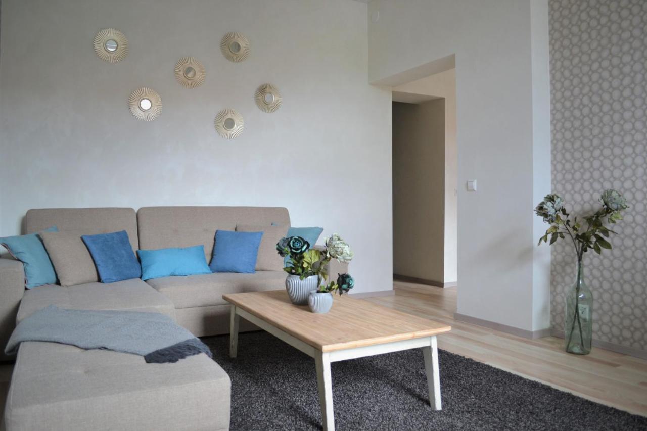 Vee 4 City Center Apartment Pärnu Exterior foto